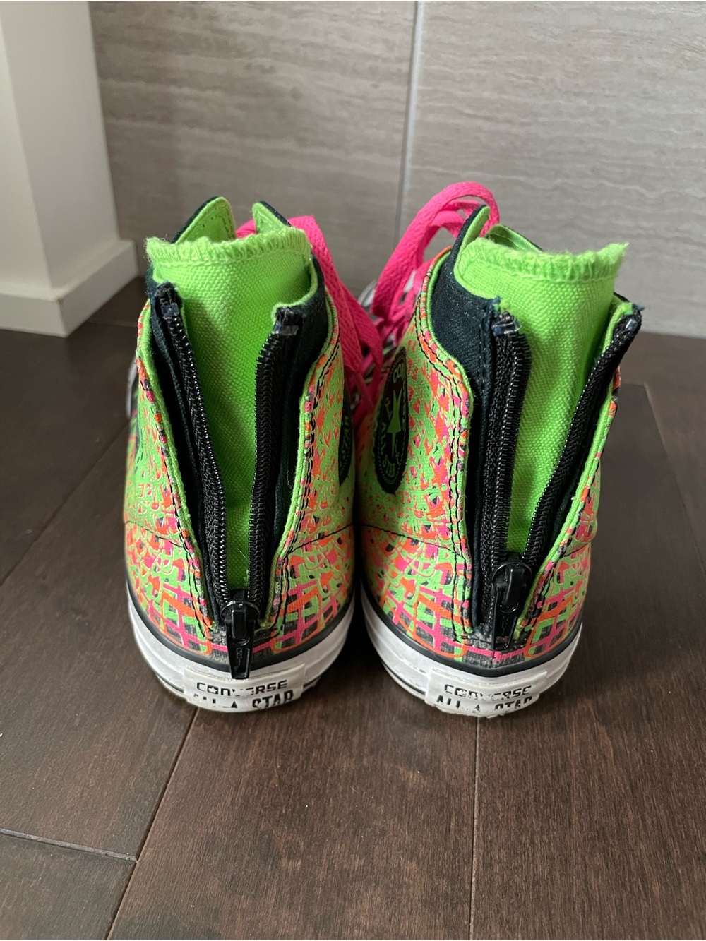 Converse All Star Neon Retro High Top Sneaker Youth 5 or Women 6.5 - Picture 8 of 11
